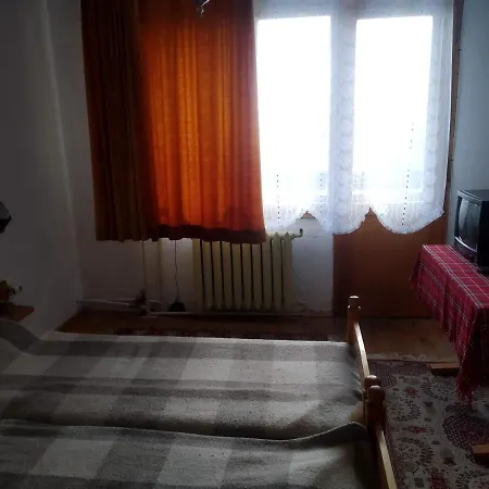 Chapov Guest * Smolyan